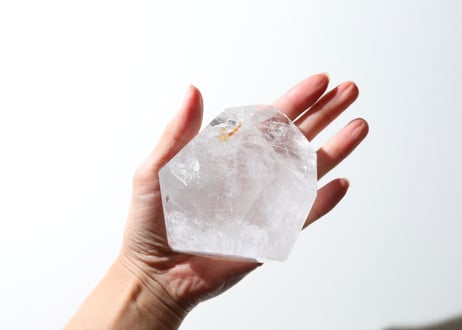 【宇宙との繋がり】ブラジル産 虹入り パイライトインクォーツ