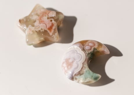 【鉱物の不思議】ブルーチェリーブロッサムアゲート 星と月