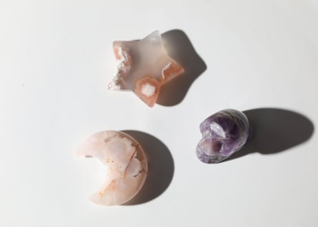 【愛し育む】アメジストとチェリーブロッサムアゲートのスカルセットB