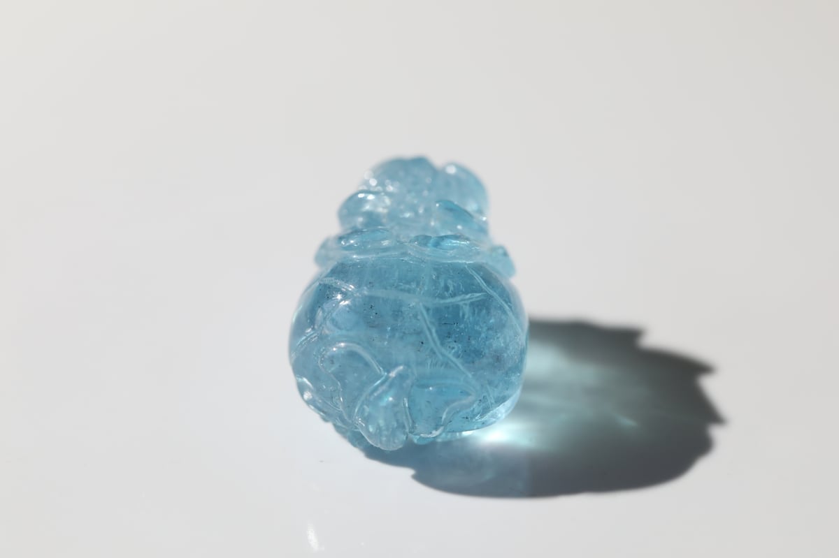 ＊くーぽー様 水入り瑪瑙ロングイ ご予約品 金龍、金運の器が広がる技入り！】ハイクオリティ アクアマリン