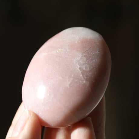 【魅了する】ピンクオパール 握り石