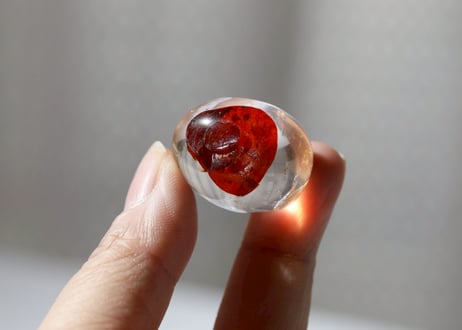 【悟りのシッディ入り】ハイクオリティ ヘマタイトインクォーツ タンブル（6個セット）