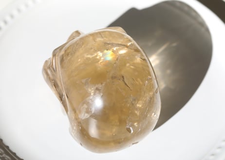 【あなたは光そのもの】虹入り ナチュラルシトリン スカル