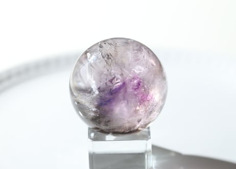 【愛の地球】虹入り トリコロール 水晶 スフィア