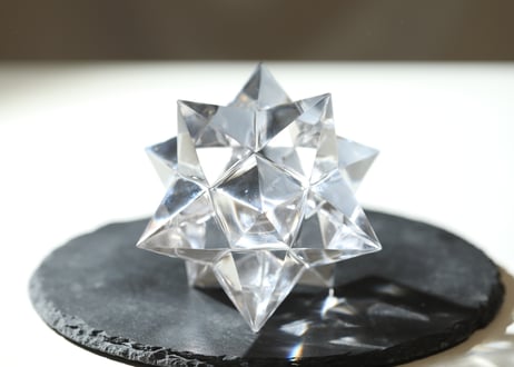 【神秘のシグナル】特大 ガネッシュヒマール産 水晶 アステロイド