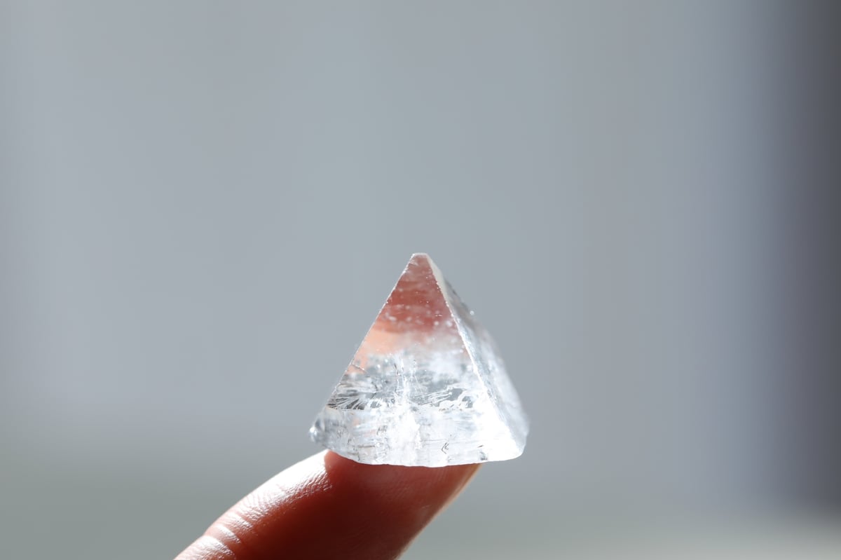 【ハイクオリティ】 アポフィライト　原石 アポフィライト原石 64◇ Apophyllite ◇天然石・鉱物・パワーストーン 置物