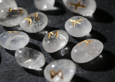マニカラン水晶  ルーン　【秘密の儀式】