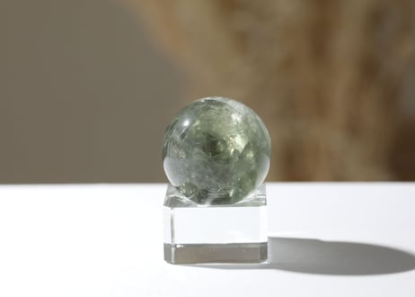 技封入❣️【風水を整える】虹入り グリーンアメジスト スフィア ※イベントクーポン使用不可