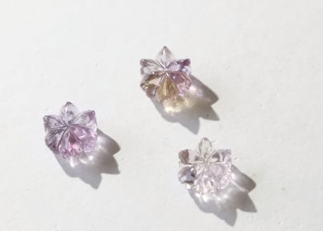 【愛を伝えたい】アメトリンとアメジストの花（3個セット）