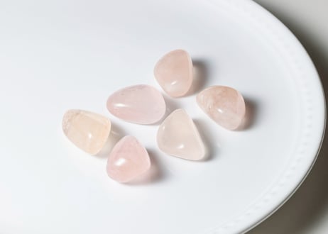 【女神性に目覚める】ハイクオリティ モルガナイト タンブルM（６個セット）
