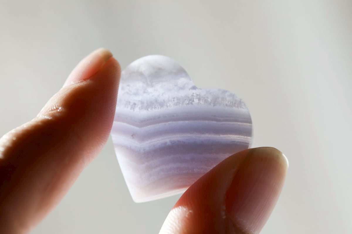 悟りのシッディ入り】ブルーレースアゲート ハート | Y.S.Y24