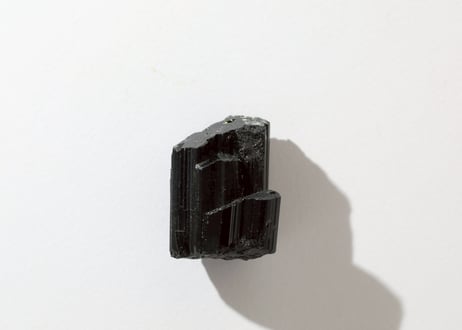 【体へ愛を送る】ブラックトルマリン 原石