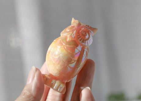 【あたたかな眼差しで】エンジェルオーラ オレンジ翡翠のフクロウ