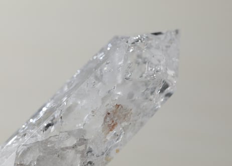 〈カルマ解放シッティ入り〉【静かな魔法】クラック水晶 ポイント