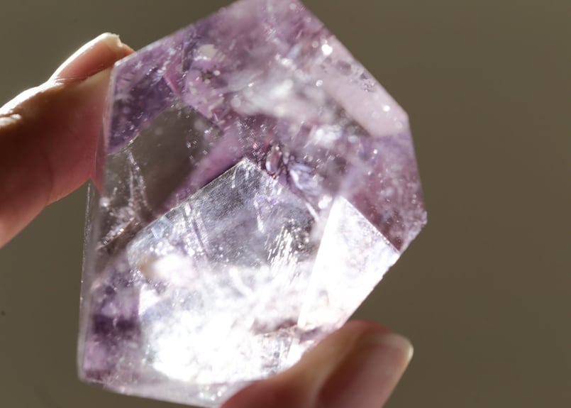 神聖な色彩】ハイクオリティ ラベンダーアメジスト フリーフォーム