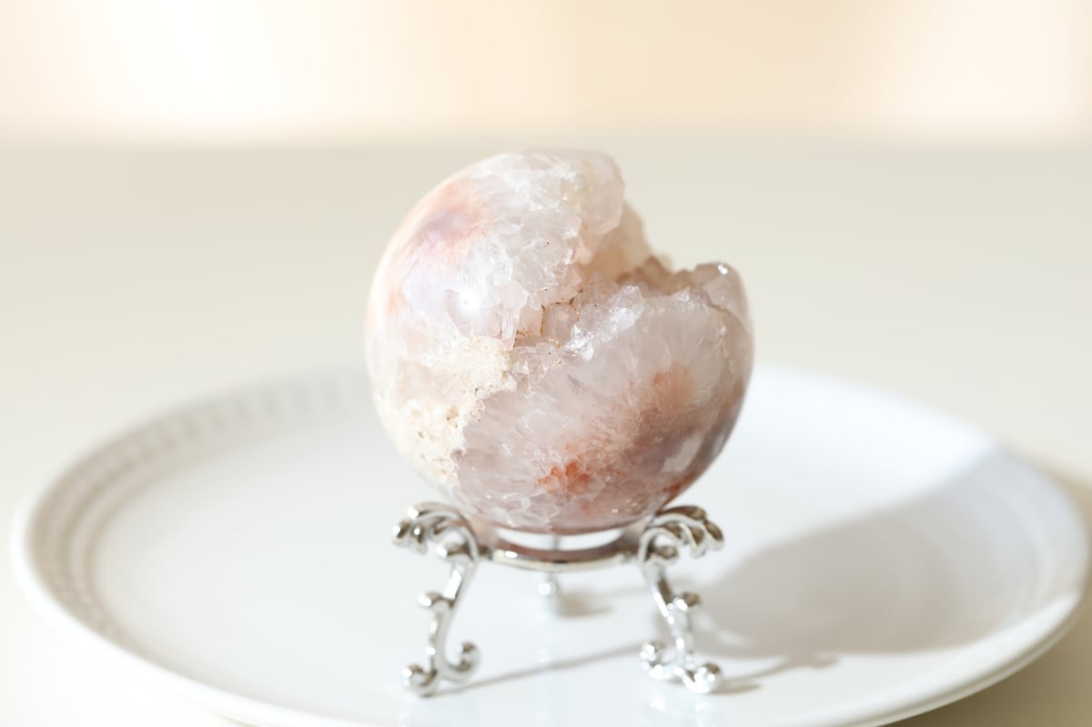 floral】ブラジル産 虹入り ピンクアメジスト スフィア シルバーの台座