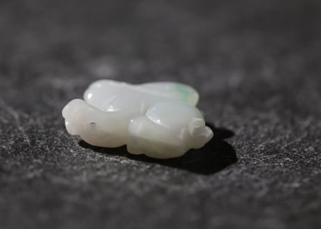 【風流】ミャンマー産本翡翠 うさぎ