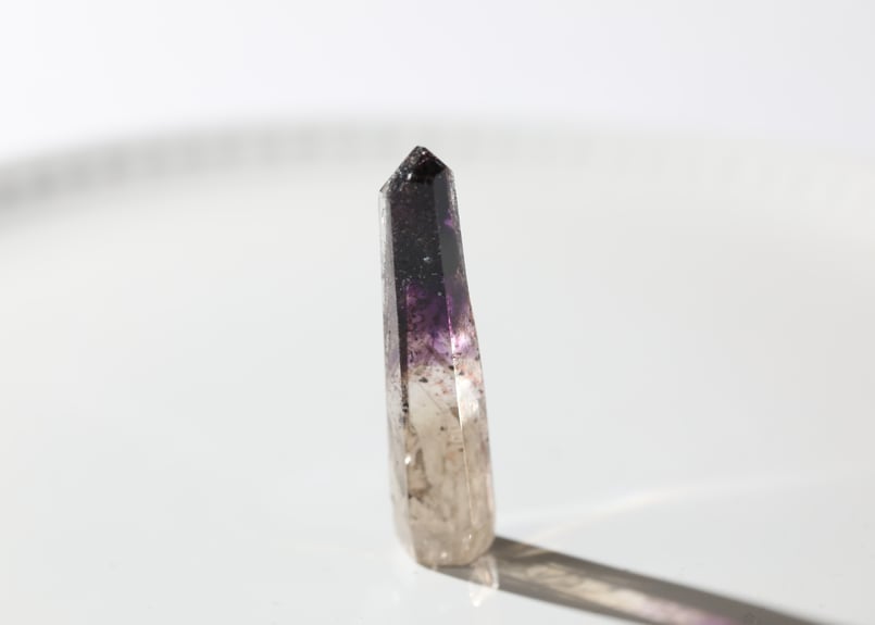 魔女の薬指】マダガスカル産 スーパーセブン エレスチャル | Y.S.Y24