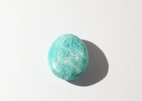 大技封入❣️【虚空蔵菩薩から智慧を授かる】アマゾナイト 握り石 ※イベントクーポン使用不可