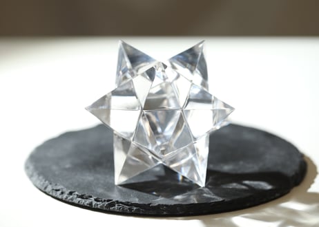 【神秘のシグナル】特大 ガネッシュヒマール産 水晶 アステロイド