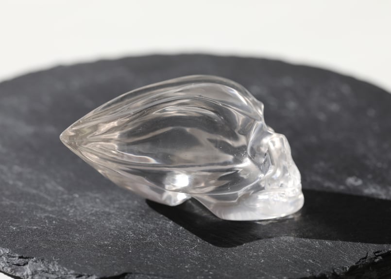 アイリス　スカル 中 【クリアクォーツ 水晶】クリスタル　ブラジル産 アイリススカル 中 【クリアクォーツ 水晶】クリスタルブラジル産