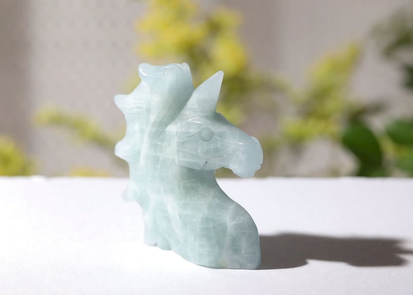 アクアマリン　ユニコーン　天然石　置物 大開運の技入り】〈Y.S.Y24オリジナル〉アクアマリン ユニコーン