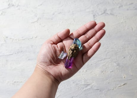 【J.U.rinne】〈Juriの妖精からのリーディングメッセージ付き〉オーラクォーツとプットのミニワンド セット (アクア＆パープルオーラクォーツ)