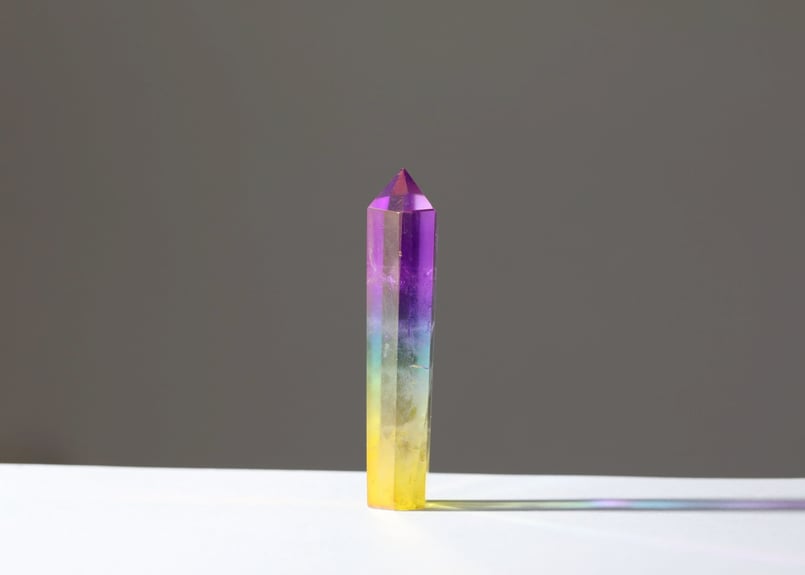 魔法をかけて】レインボーオーラクォーツ ポイント | Y.S.Y24