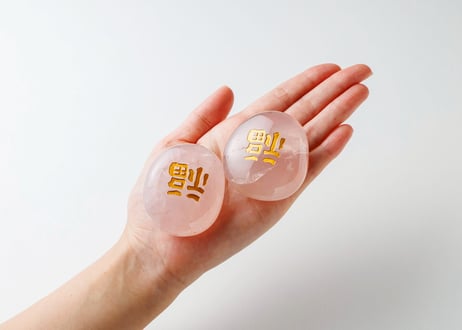 数量限定！【マジカル通信3.0メンバー限定】【OTSUさんの金運の技封入❣️ローズクォーツ 逆さ福 握り石※イベントクーポン使用不可