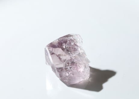 【水のように】ハイクオリティ 虹入りアメジスト 原石ポイント