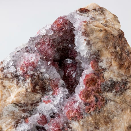 入手困難 稀少なシナバー・イン・ドロマイト 入手困難 稀少なシナバー・イン・ドロマイト