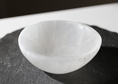 【大切な場所】セレナイトの器(L)