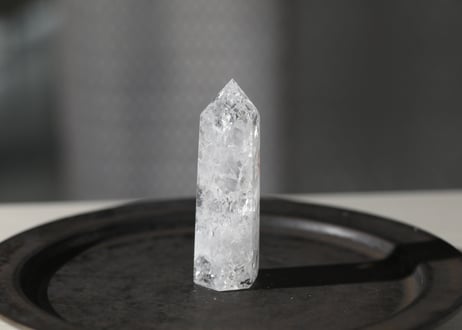 〈カルマ解放シッティ入り〉【静かな魔法】クラック水晶 ポイント
