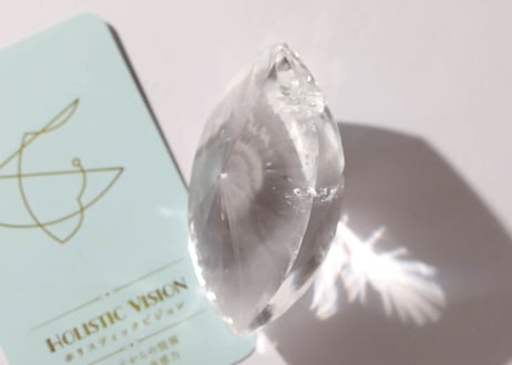 【HOLISTIC VISION ホリスティックビジョン（高次元からの情報 冷静さ・直観力）シジル封入 オリジナルカード付き❣️】レムリアンクォーツ UFOカット ※イベントクーポン使用不可
