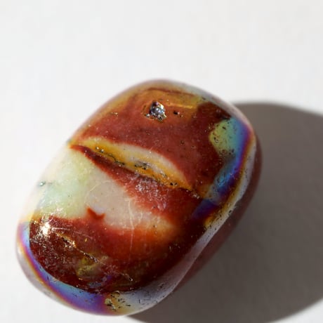 天然ムーカイトジャスパー　球体置物 木製台座付き 天然ムーカイトジャスパー球体置物 木製台座付き