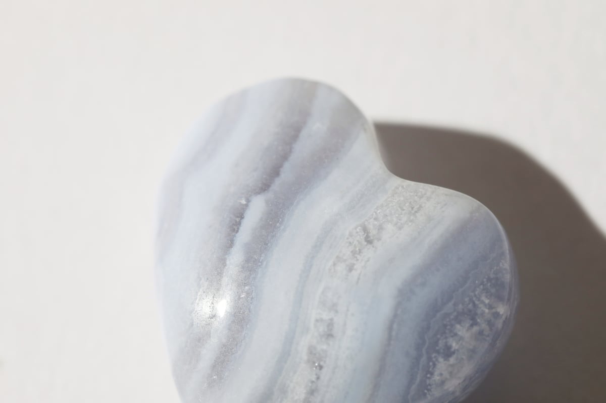 アゲートハートA 悟りのシッディ入り】ブルーレースアゲート ハート | Y.S.Y24