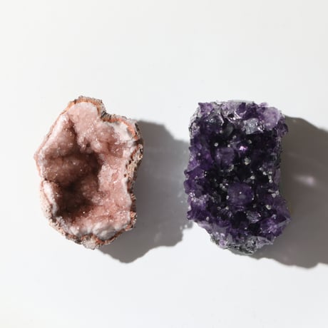 るい。アメジスト二点セット 2.20カラットの天然薄いマゼンタアメジスト、四角形、VS