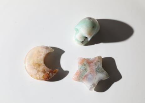 【ハートを癒す】アマゾナイトとブルーチェリーブロッサムアゲートのスカルセットA