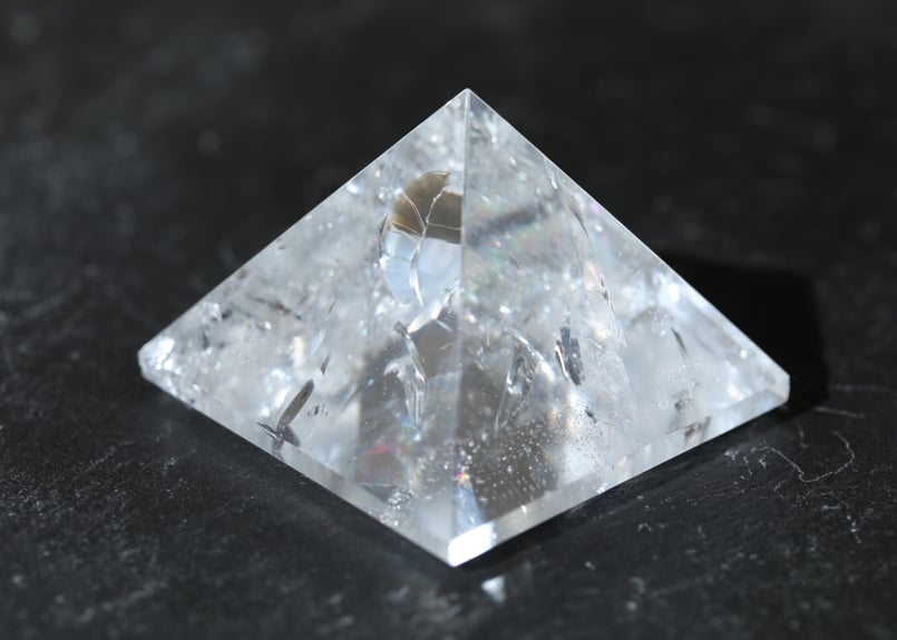 華やかな人生を】虹入り レムリアンシード ピラミッド | Y.S.Y24