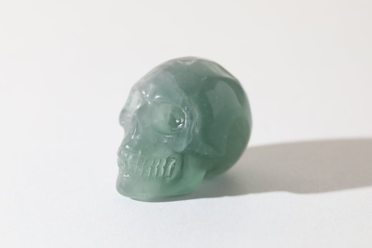 << 大幅値下げ >> ブルーフローライトスカル 知恵者となる】レインボーフローライト スカル | Y.S.Y24