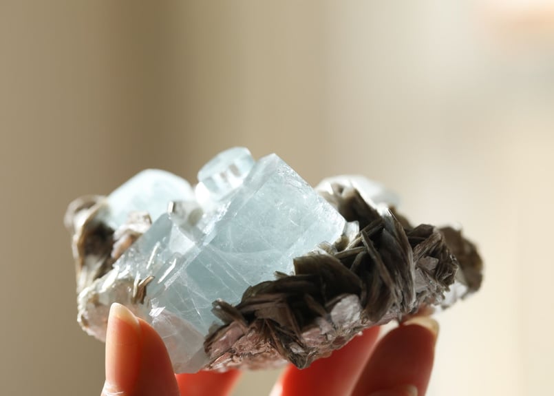 355 アクアマリン クラスター スプレー パキスタン産 パキスタン