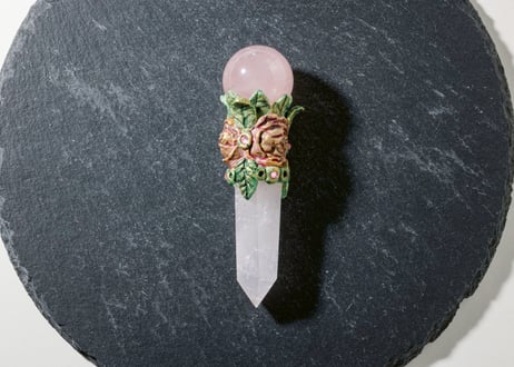 【CRYSTAL PATH クリスタルパス（魔法使いになる）シジル封入 オリジナルカードつき❣️】ローズクォーツのローズワンド ※イベントクーポン使用不可