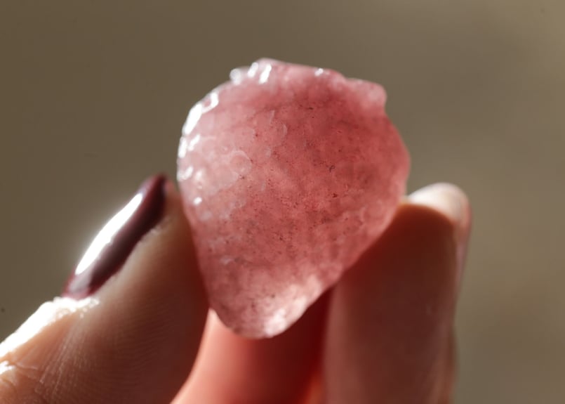 ストロベリークォーツと　ローズクォーツ　約32㎝　磁石 ストロベリークォーツとローズクォーツ約32㎝磁石