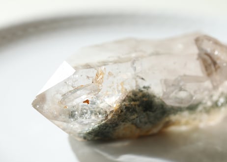【シャーマンのワンド】インド クル産 虹入り ホワイトガーデンクォーツ