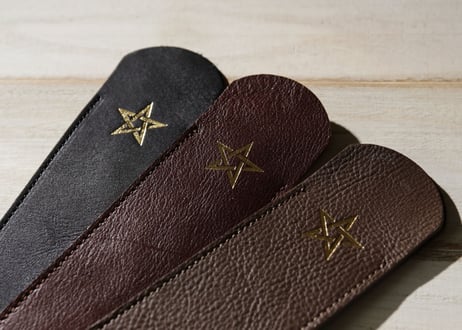 【魔法使いのために】牛革ワンドケース（五芒星）