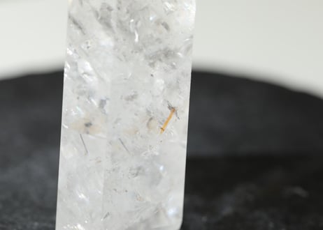 ハイクオリティ　虹入り レムリアンシード 磨き ルチル入り【家を守る】