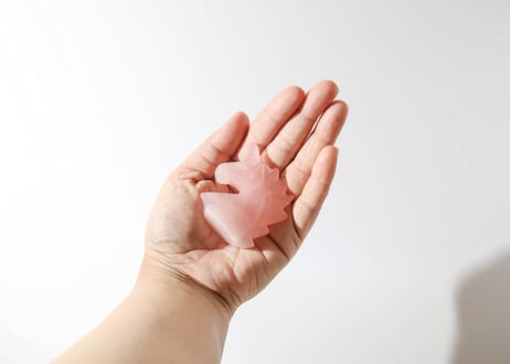 葉月ゆうの技封入❣️【先祖供養】ローズクォーツ ユニコーン ※イベントクーポン使用不可