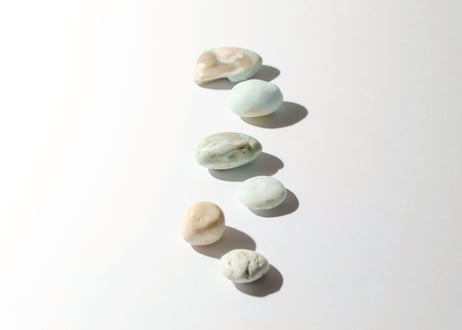 【CONNECTION（必要なものすべてと繋がる）シジル封入 オリジナルカード付き❣️】カリビアンカルサイト＆ブルーチェリーブロッサムアゲート タンブル（6個セット） ※イベントクーポン使用不可