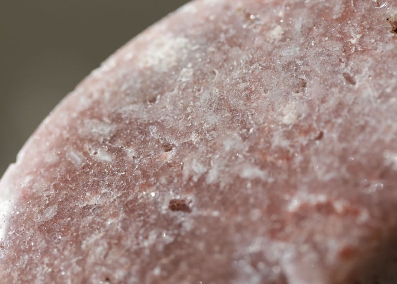 美の女神宿る】ブラジル産 ピンクアメジストの月 台座付き | Y.S.Y24