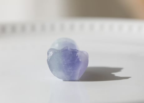 【カルマ解放のシッティ入り】フローライト ミニブッダ